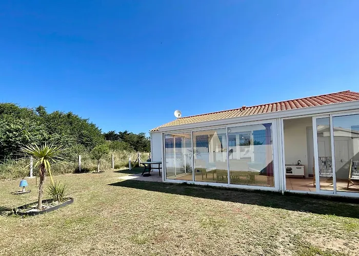 Holiday home Maison Charmante Proche Avec Jardin, Veranda Et Wifi - Quartier La Sauzaie - Fr-1-231-232 Bretignolles-sur-Mer
