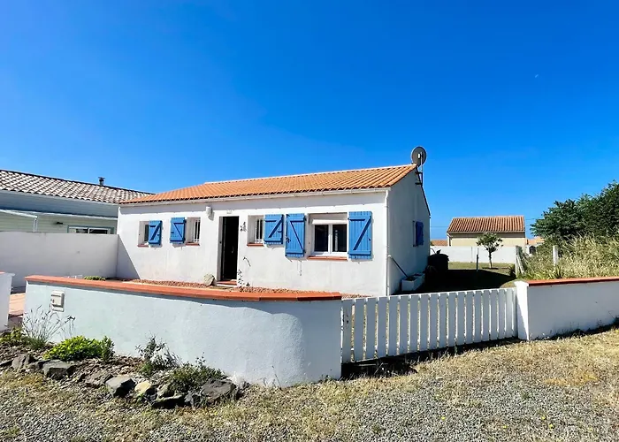 Holiday home Maison Charmante Proche Avec Jardin, Veranda Et Wifi - Quartier La Sauzaie - Fr-1-231-232